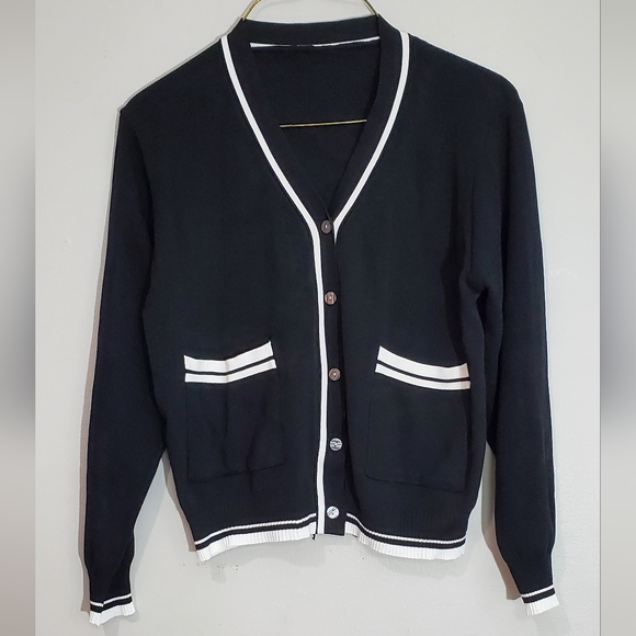 Cardigan button up - Picture 3 of 3